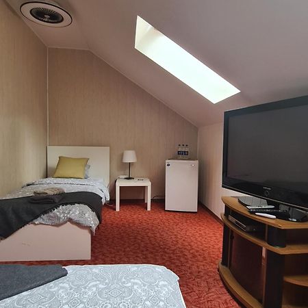 Guest House Kaktus Riga Habitación foto
