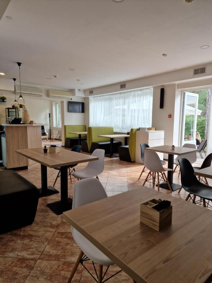 Guest House Kaktus Riga Exterior foto