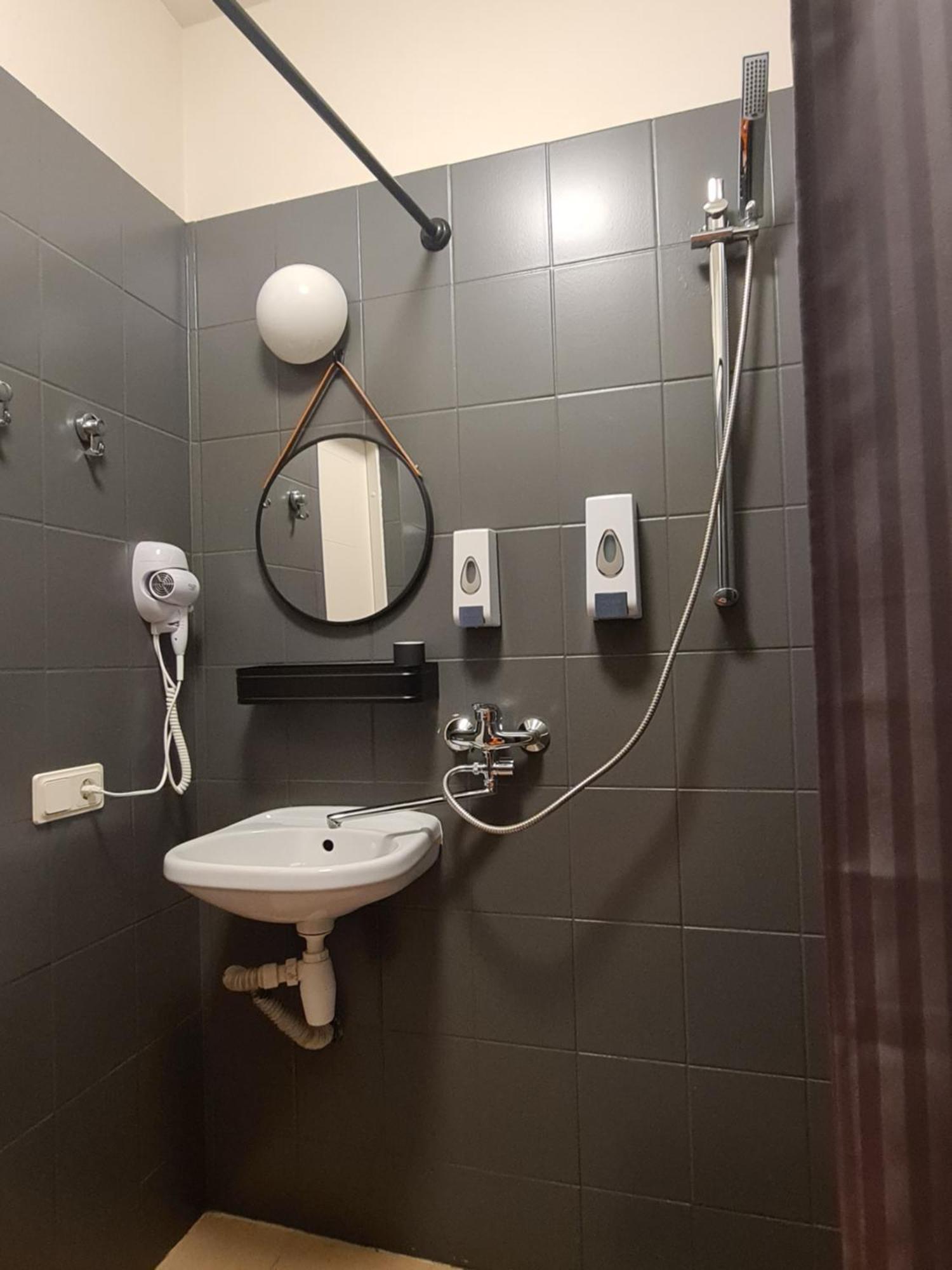 Guest House Kaktus Riga Habitación foto